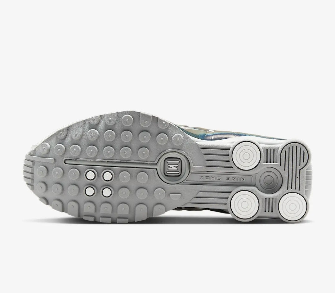 Nike Shox R4 Hydrangeas