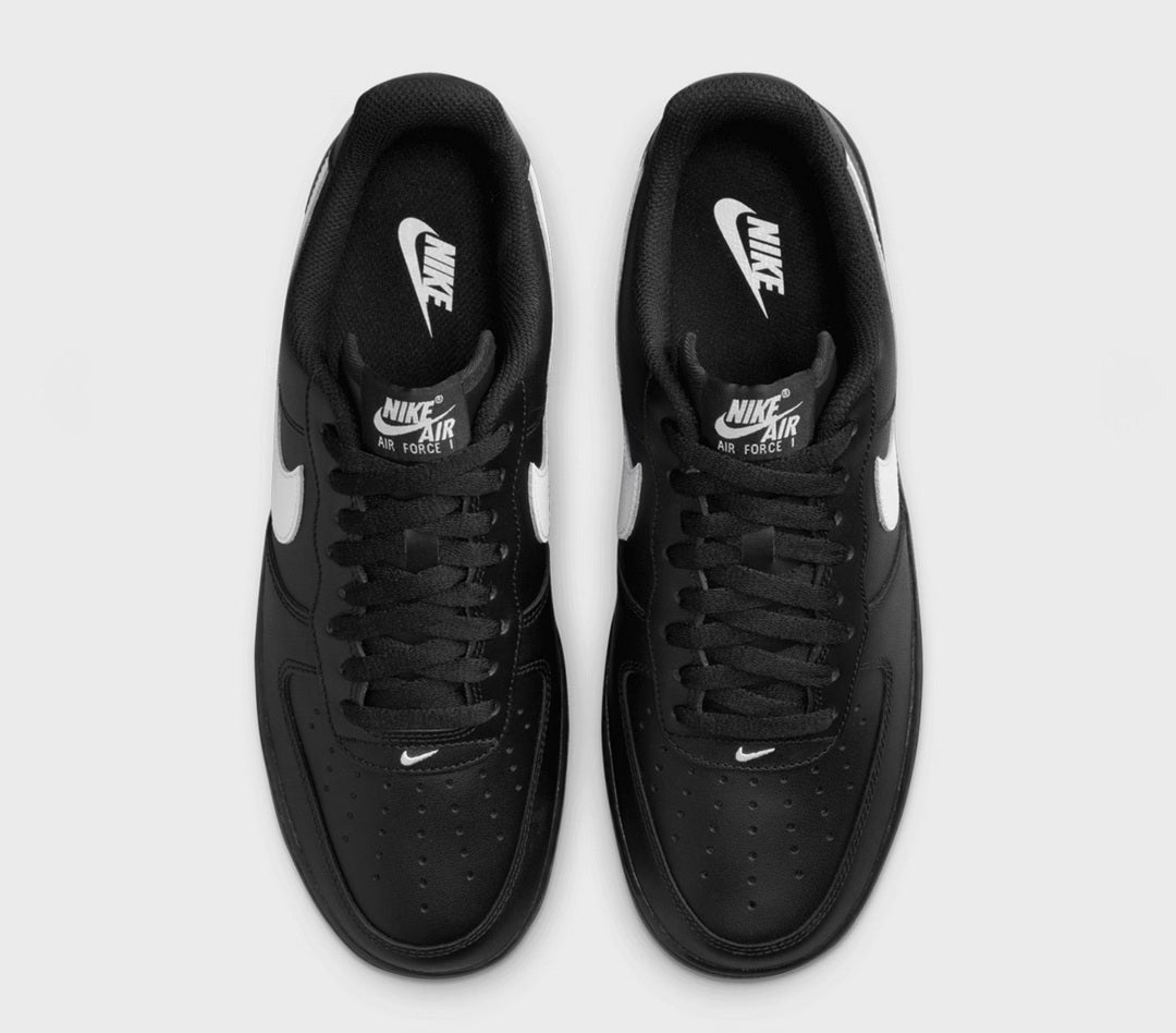 Nike Air Force 1 '07 Black and White