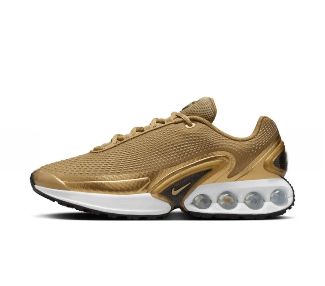 Nike Air Max DN Premium Metallic Gold