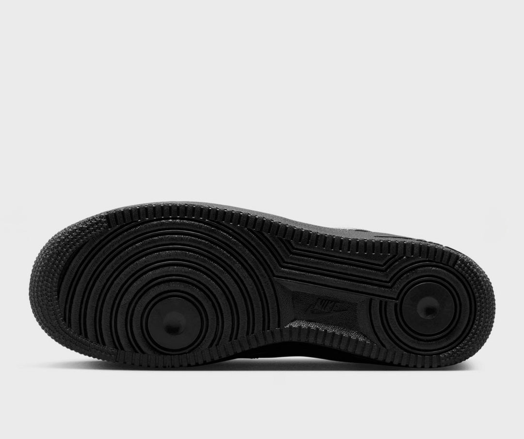 Nike Air Force 1 '07 Black and White