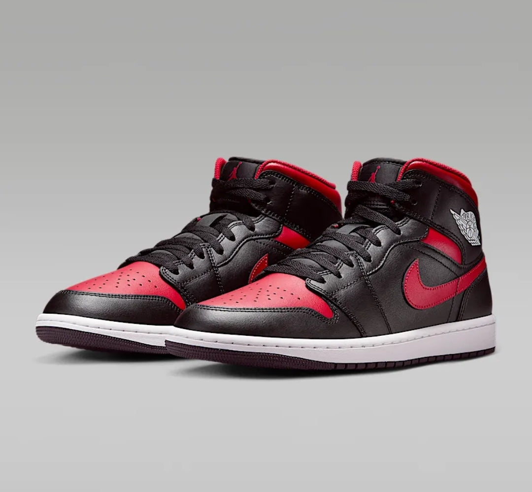 Nike Air Jordan 1 Mid Bred Twist