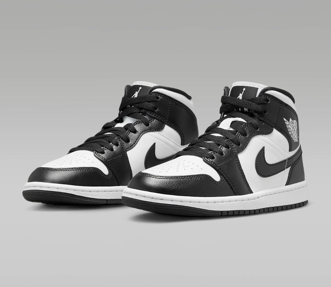 Nike Air Jordan 1 Mid Panda