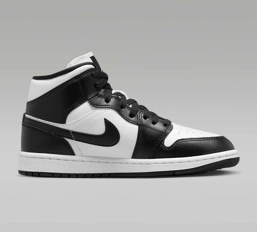 Nike Air Jordan 1 Mid Panda