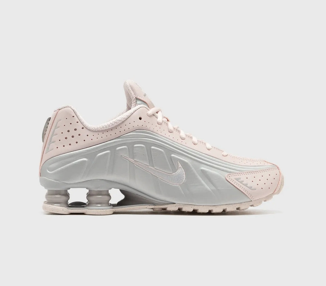 Nike Shox R4 Barely Rose