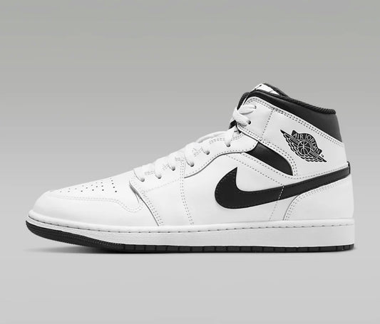 Nike Air Jordan 1 Mid Reverse Panda